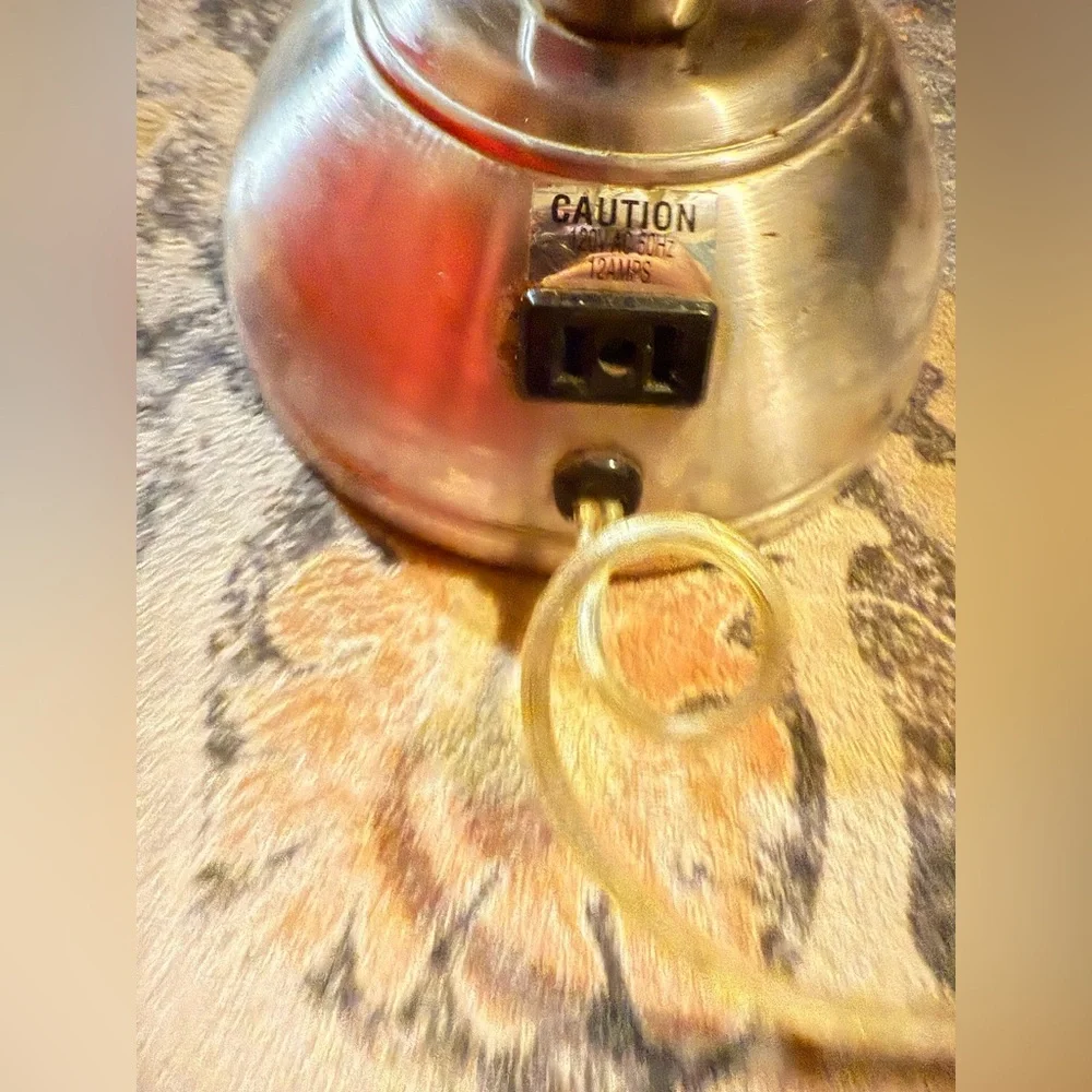 Silver Vanity Mirror with light with plug